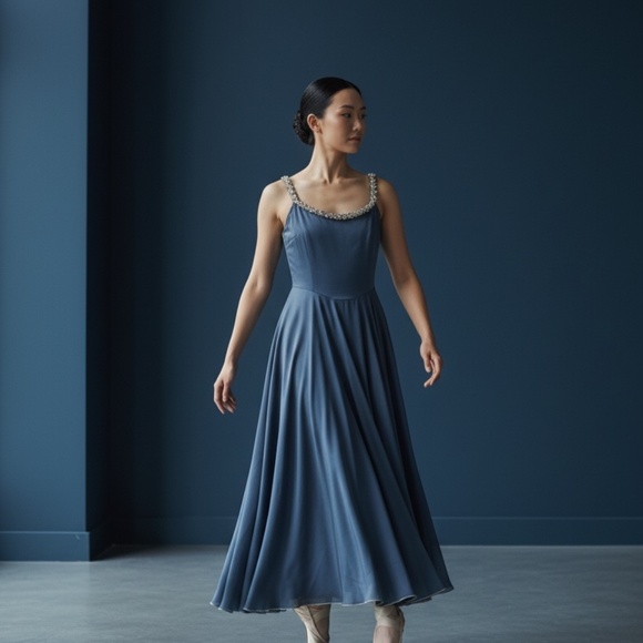 🩰 Capezio Slate Blue Ballet/Contemporary Costume — M 🩰 - Picture 2 of 7